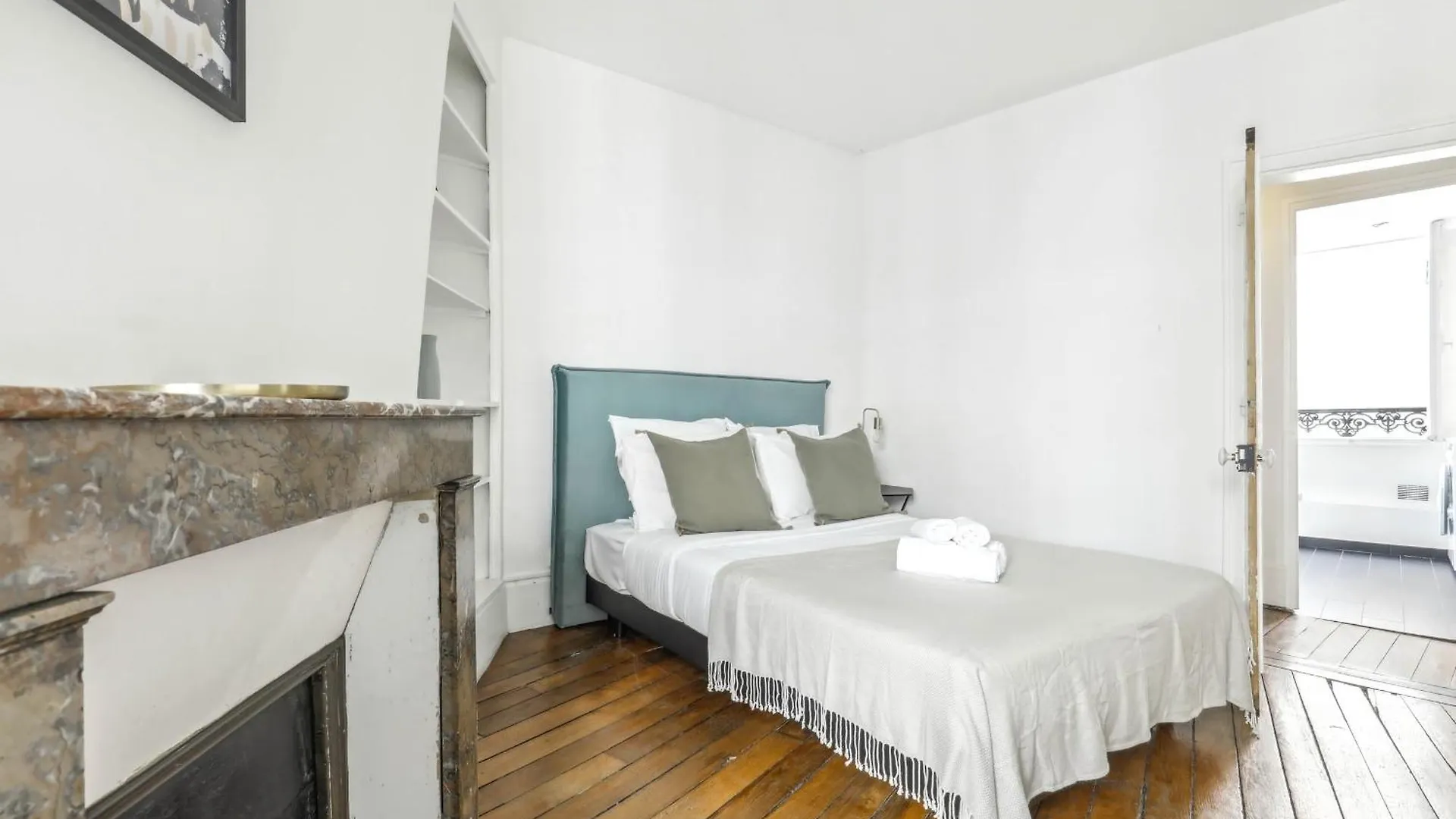 Lägenhet Bnbnova - Le Marais & Place De La Republique - 2Br Paris